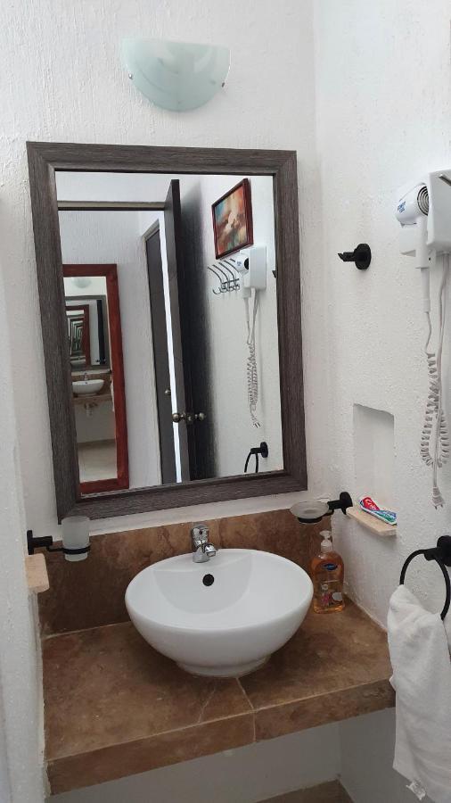 Casa Hector, Con Jacuzzi, Cerca Del Foro Gnp. Villa Mérida Kültér fotó