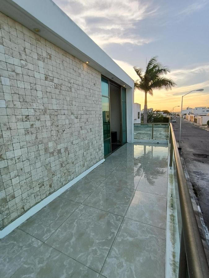 Casa Hector, Con Jacuzzi, Cerca Del Foro Gnp. Villa Mérida Kültér fotó