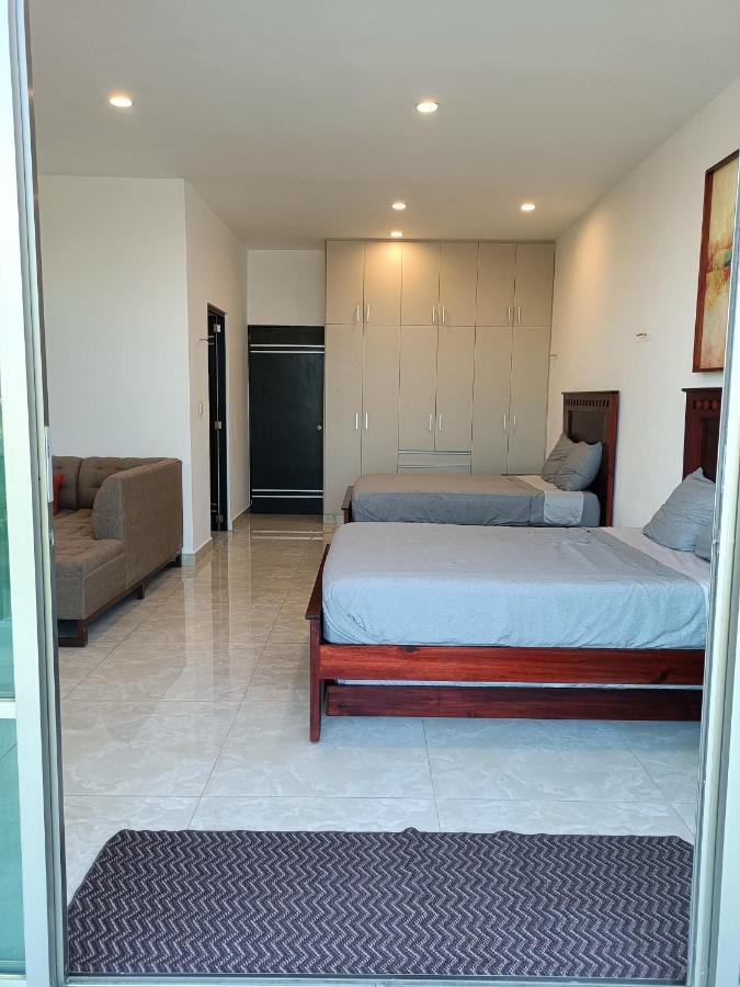 Casa Hector, Con Jacuzzi, Cerca Del Foro Gnp. Villa Mérida Kültér fotó