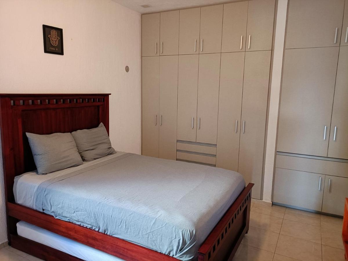 Casa Hector, Con Jacuzzi, Cerca Del Foro Gnp. Villa Mérida Kültér fotó